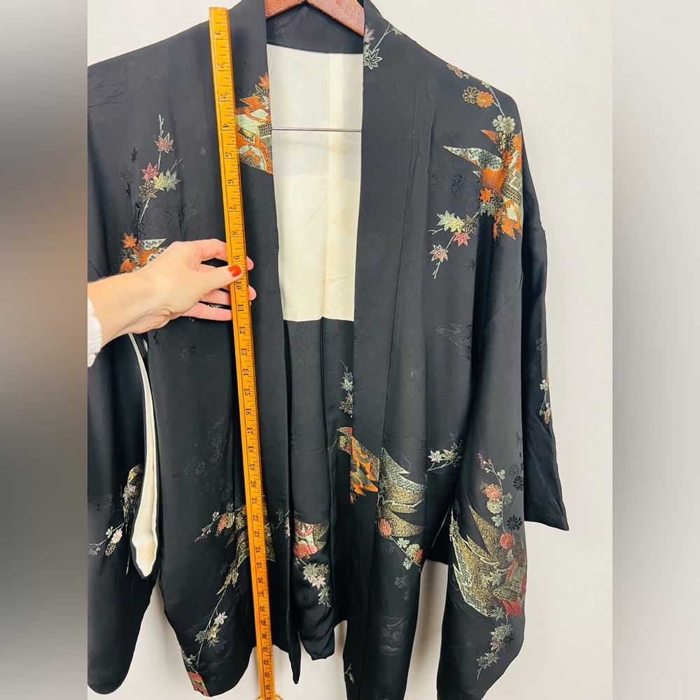 Japanese Haori Jacket · Embroidered - Picture 10 of 15